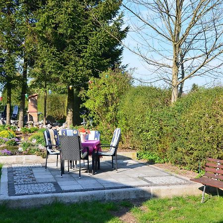 Holiday Home With Garden Neustadt am Rennsteig Eksteriør billede